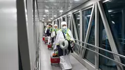 Para calon jemaah haji berangkat menuju ke Tanah Suci. (Foto: istimewa)