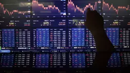 Indeks harga saham gabungan (IHSG) selama sepekan turun sebesar 2,42% sehingga ditutup pada level 6.956,8 pada 30 April 2026. Investor Daily/David Gita Roza