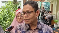 Wakil Menteri ESDM, Yuliot Tanjung, di kantor Kementerian ESDM, Jakarta. (B-Universe Photo/Bambang Ismoyo)