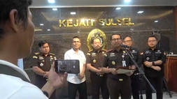 Kejati Sulsel Cekal Pejabat Kemendagri Bahtiar Baharuddin terkait Kasus Bibit Nanas