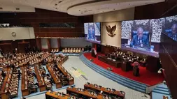 Wakil Ketua DPR RI Saan Mustopa saat memimpin rapat paripurna di kompleks parlemen, Jakarta, Selasa (27/1/2026). (Foto: ANTARA/ Bagus Ahmad Rizaldi)