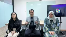 Founder sekaligus Managing Director People & Pixel Fakhri Shamsuddin (tengah) memberikan keterangan pers mengenai ekspansi People & Pixel ke Jakarta, Kamis (5/2/2026).