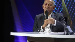 Ketua Dewan Komisioner Lembaga Penjamin Simpanan (LPS), Anggito Abimanyu dalam forum Investor Daily Roundtable di Hotel Mulia, Jakarta, Rabu (11/2/2026). (Investor Daily/David Gita Roza)