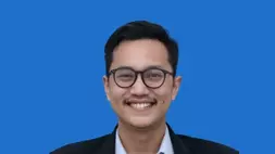 Fikri Aribawa , Praktisi Hukum dan Alumnus Fakultas Hukum UGM