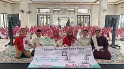 Program Gerakan Bersihkan Masjid dan Perlengkapan Ibadah serta Tausiyah Ramadan dan donasi infaq.