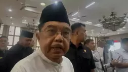 Wapres ke-8 dan 10 Jusuf Kalla saat ditemui di Masjid Sunda Kelapa, Jakarta, pada Senin (2/3/2026).