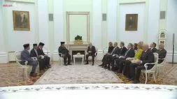 Presiden Prabowo Subianto dalam pertemuan bilateral dengan Presiden Rusia Vladimir Putin di Istana Kremlin, Moskwa, Senin (13/4/2026) waktu setempat. (Tangkapan layar: Youtube, Sekretariat Presiden)