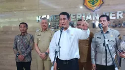 Menteri Pertanian Andi Amran Sulaiman di kantor Kementan, Senin (20/4/2026). (B-Universe/Erfan Ma'ruf)