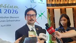 Direktur Utama PT SMI Reynaldi Hermansjah saat memberikan keterangan kepada media di sela-sela dalam Simposium PT SMI 2026 di Ayana Midplaza pada Rabu(22/4/2026). (Investor Daily/Arnoldus Kristianus)