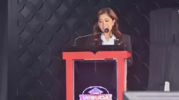 Menteri Komunikasi dan Digital RI Meutya Hafid menghadiri Sidang Terbuka Senat Wisuda Telkom University Periode II Tahun Akademik 2025/2026 yang digelar di Telkom University Convention Hall, Bandung, Sabtu, 25 April 2026. (Telkom)