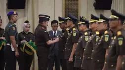 Jaksa Agung ST Burhanuddin melantik sejumlah kepala kejaksaan tinggi (kajati) pejabat eselon II di lingkungan Kejaksaan Agung, Rabu (29/4/2026).