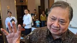 Menteri Koordinator Bidang Perekonomian, Airlangga Hartarto di Kantor Kemenko Perekonomian, Senin (4/5/2026). (B-Universe Photo/Addin Anugrah Siwi)