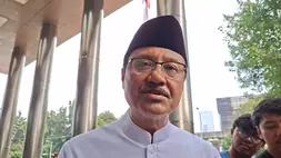 Mensos Saifullah Yusuf di KPK, Jakarta Selatan, Jumat (8/5/2026). (Maria Gabrielle / B Universe).