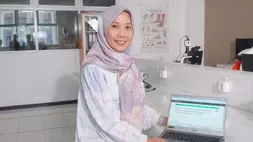 Dosen Fakultas Kedokteran dan Kesehatan (FKK) Institut Teknologi Sepuluh Nopember (ITS) dr. Zulistian Nurul Hidayati SpPD
