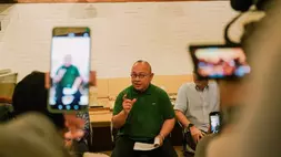 Direktur Operasi InJourney Tourism Development Corporation, Troy Warokka saat memaparkan capaian investasi di KEK Mandalika.