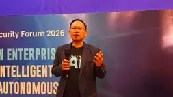 Senior Vice President Multipolar Technology Achmad Fakhrudin 