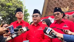 Sekjen PDIP Hasto Kristiyanto di Sekolah Partai DPP PDIP Lenteng Agung, Jakarta Selatan pada Senin (1/5/2026).
