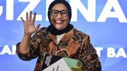 Kepala Badan Gizi Nasional Nanik S Deyang menyapa wartawan sebelum konferensi pers di Kantor Pusat BGN, Jakarta, Kamis (4/6/2026). (ANTARA FOTO/Fakhri Hermansyah)