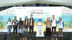 Pengelolaan risiko penyakit tanaman padi dapat memacu produktivitas gabah yang dihasilkan. Syngenta Indonesia melalui inovasi teknologi fungisida terbaru siap membantu dan memudahkan para petani mengelola risiko penyakit tanaman padi tersebut, itu sekaligus bentuk dukungan perusahaan bagi program swasembada beras nasional. (Foto : Istimewa)