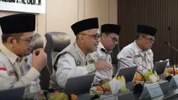 Menteri Haji dan Umrah Republik Indonesia Mochamad Irfan Yusuf menghadiri agenda Exit Meeting Amirul Hajj 2026 yang digelar di Kantor Urusan Haji Jeddah, Sabtu (06/06/2026).