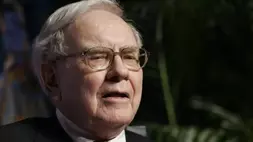 Definisi Sukses Warren Buffett di Era AI: Kemanusiaan