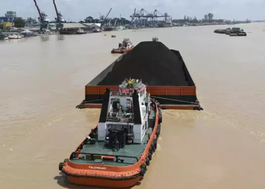 Beredar Kabar, Perusahaan Tiongkok Akan Borong Saham PTIS