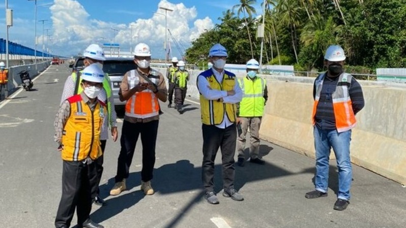 BPJT menyebut rencana pembangunan Jalan Tol kedua di Pulau Kalimantan, yakni di Kalimantan Barat yang menghubungkan Pontianak ke Pelabuhan Kijing