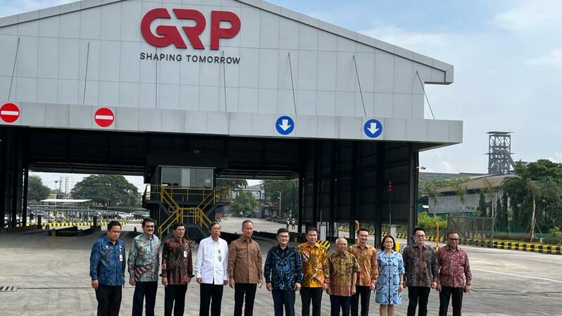 GRP menambah kapasitas produksi baja profil sebesar 500 ribu ton per tahun, seiring resmi beroperasinya mesin light section mill (LSM) yang menelan investasi Rp 1 triliun. (ist)