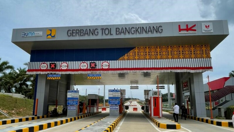PT Hutama Karya selaku pengelola Jalan Tol Trans Sumatera (JTTS) mengumumkan bahwa Jalan Tol Pekanbaru - Bangkinang sepanjang 31 Km akan dioperasikan tanpa tarif mulai Kamis (27/10/2022) tepatnya pukul 07.00 WIB.
Sumber; Istimewa
