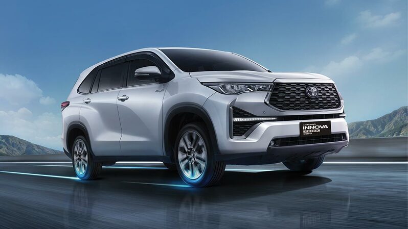 Innova Hybrid EV wujud dari komitmen Toyota untuk menghadirkan kendaraan yang irit bahan bakar dan ramah lingkungan.