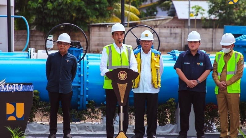 Presiden Joko Widodo (Jokowi) meresmikan Sistem Penyediaan Air Minum (SPAM) Regional Dumai - Rokan Hilir - Bengkalis atau Durolis di Kabupaten Rokan Hilir, Provinsi Riau. (PUPR)
