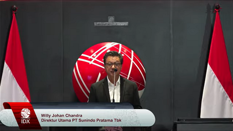 Direktur Utama PT Sunindo Pratama Tbk (SUNI) Willy Johan Chandra dalam seremoni pencatatan saham perseroan, Senin (9/1/2023). (Ist)
