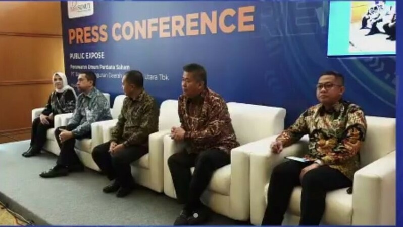 Due Diligence Meeting and Public Expose IPO Bank Sumut yang berlangsung secara online dari Medan, Senin (9/1/2023).