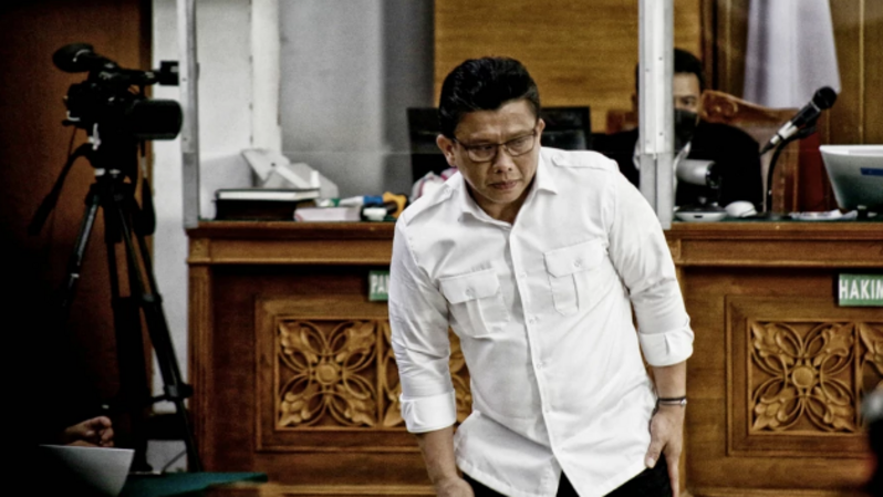 Terdakwa kasus dugaan pembunuhan berencana Brigadir Yosua, Ferdy Sambo mengikuti sidang lanjutan di PN Jakarta Selatan, Jakarta, Selasa 24 Januari 2023. (B-Universe Photo / Joanito De Saojoao)
