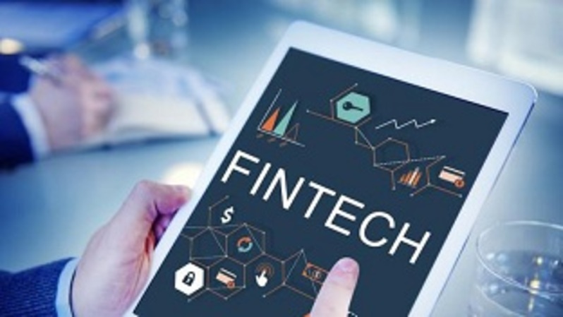 Fintech. Foto ilustrasi: IST