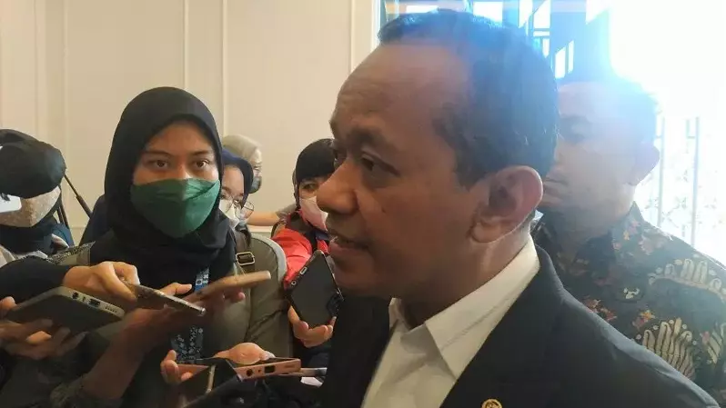 Menteri Investasi/Kepala BKPM Bahlil Lahadalia dalam Mandiri Investment Forum (MIF) 2023 di Plaza Mandiri, Jakarta, Kamis (2/2/2023). (B-Universe Photo/Arnoldus Kristianus)