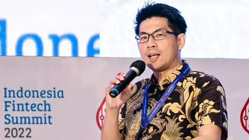 CEO Komunal Hendry Lieviant