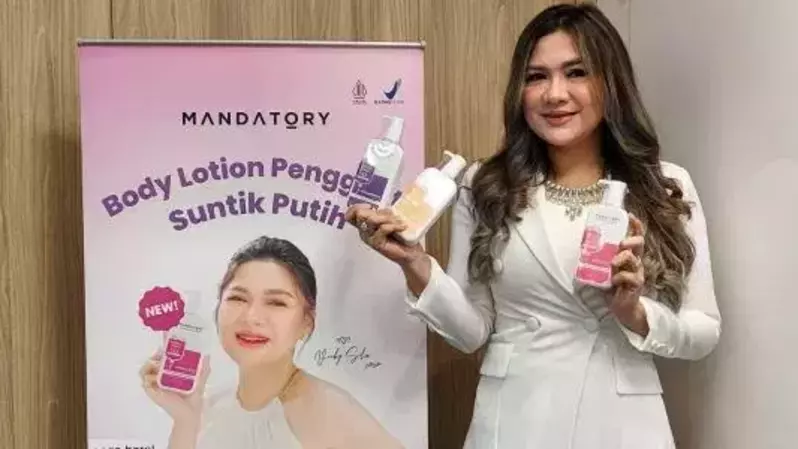 Artis Vicky SHu , Brand Ambassador Mandatory