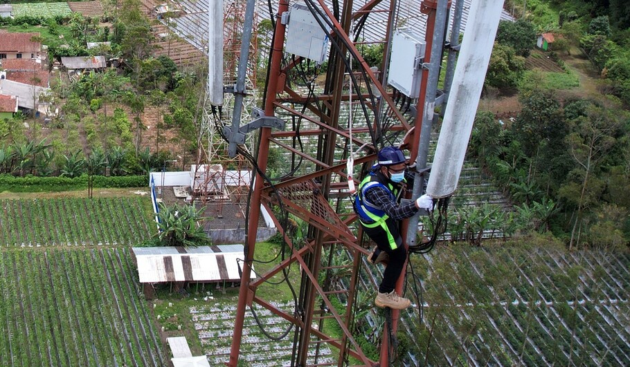 BTS XL Axiata di Jalur Pansela Jabar (Foto: Dok.PR)