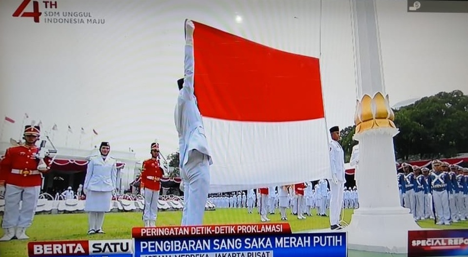 Tim Indonesia Tangguh Bertugas Mengibarkan Sang Merah Putih Di Istana