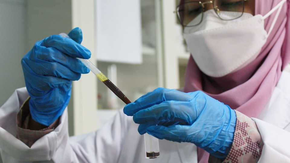 Riset PT Nanotech Indonesia Global Tbk 