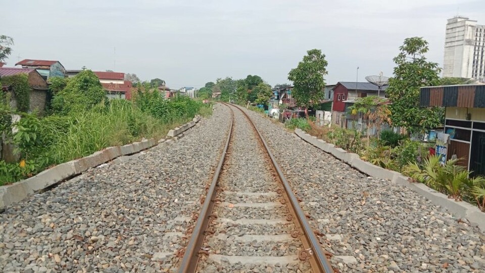 Ilustrasi jalur kereta api. (Foto Ist)