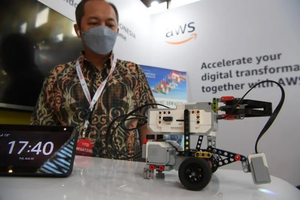 Robot pintar Alexa karya Amazon Web Service. (IST) 