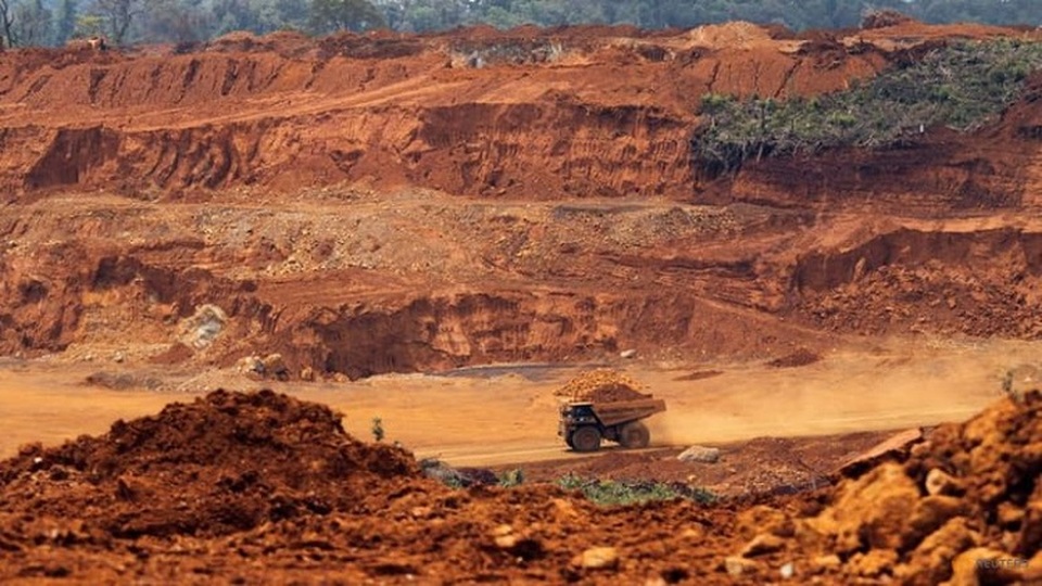 Aktivitas penambangan PT Vale Indonesia Tbk (INCO) di Sorowako, Sulawesi Selatan. (FOTO: REUTERS/Yusuf Ahmad/File Photo)