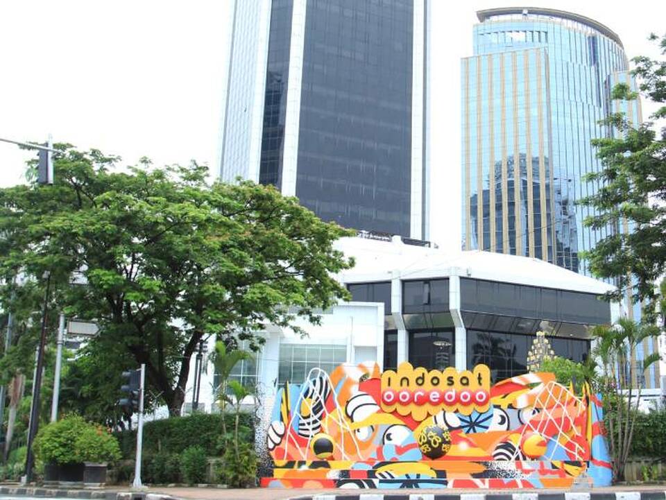 PT Indosat Tbk (ISAT). (Perseroan)