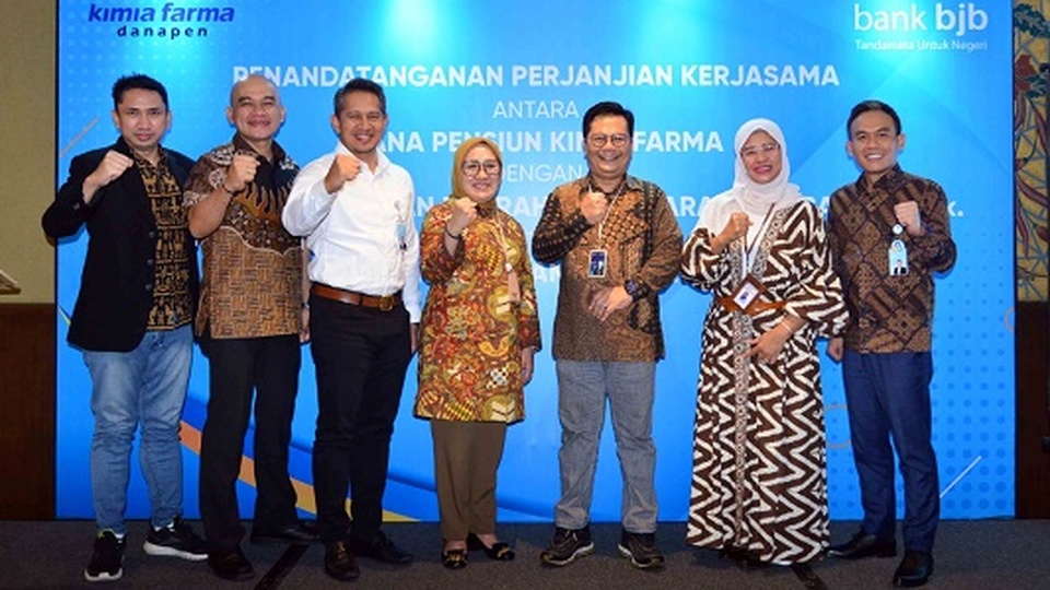 Bank bjb  bersama Dana Pensiun (Dapen) Kimia Farma, melakukan Penandatanganan Perjanjian Kerja Sama (PKS) tentang Pembayaran Manfaat Pensiun. 
