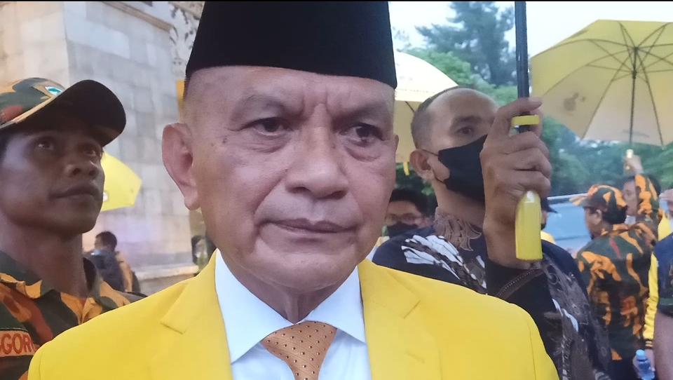 Sekretaris Jenderal Partai Golkar Lodewijk F Paulus usai acara ziarah di TMP Kalibata, Jakarta Selatan pada 19 Oktober 2022.
