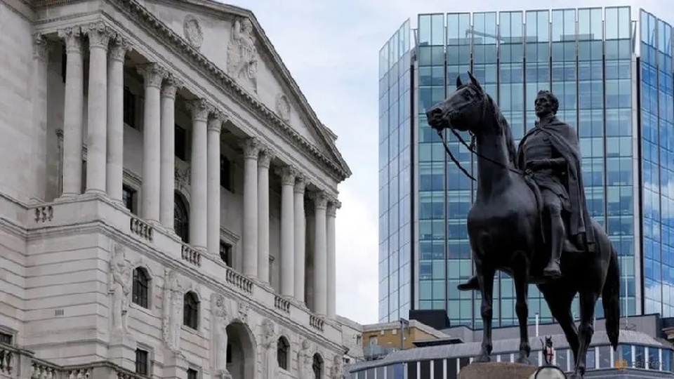 Gedung bank sentral Inggris (BoE) di London, Inggris pada 4 Agustus 2022. (Foto: REUTERS/Maja Smiejkowska/File photo)