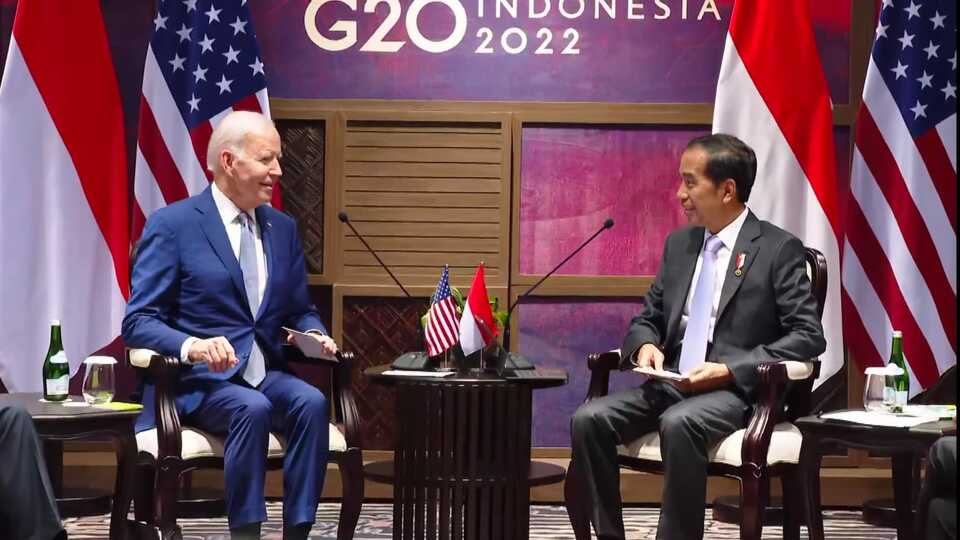 Presiden Jokowi bertemu Presiden AS Joe Biden di Bali, Senin (14/11/2022).
