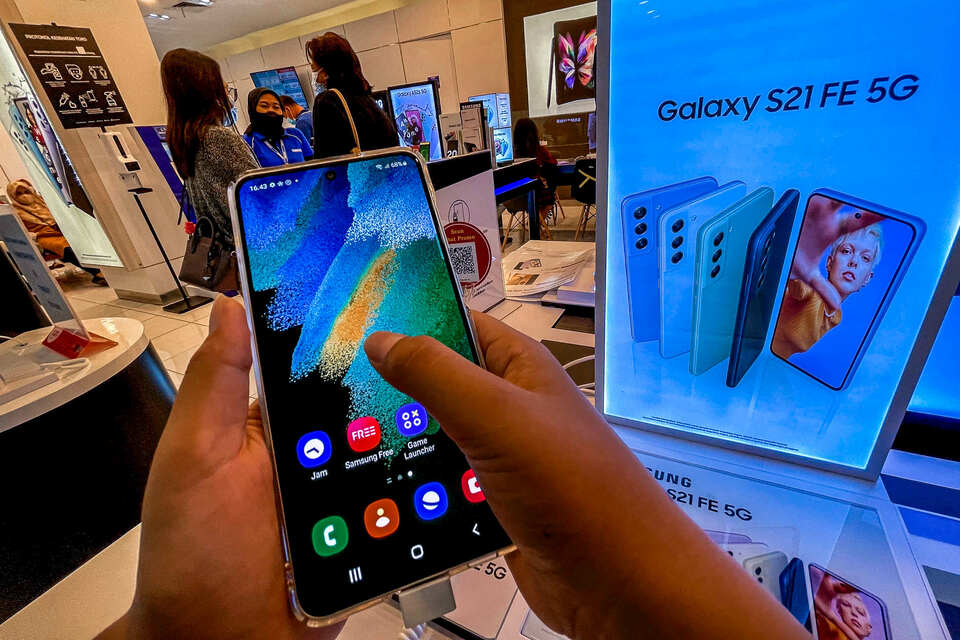 Ilustrasi smartphone. (Dok. B-Universe)